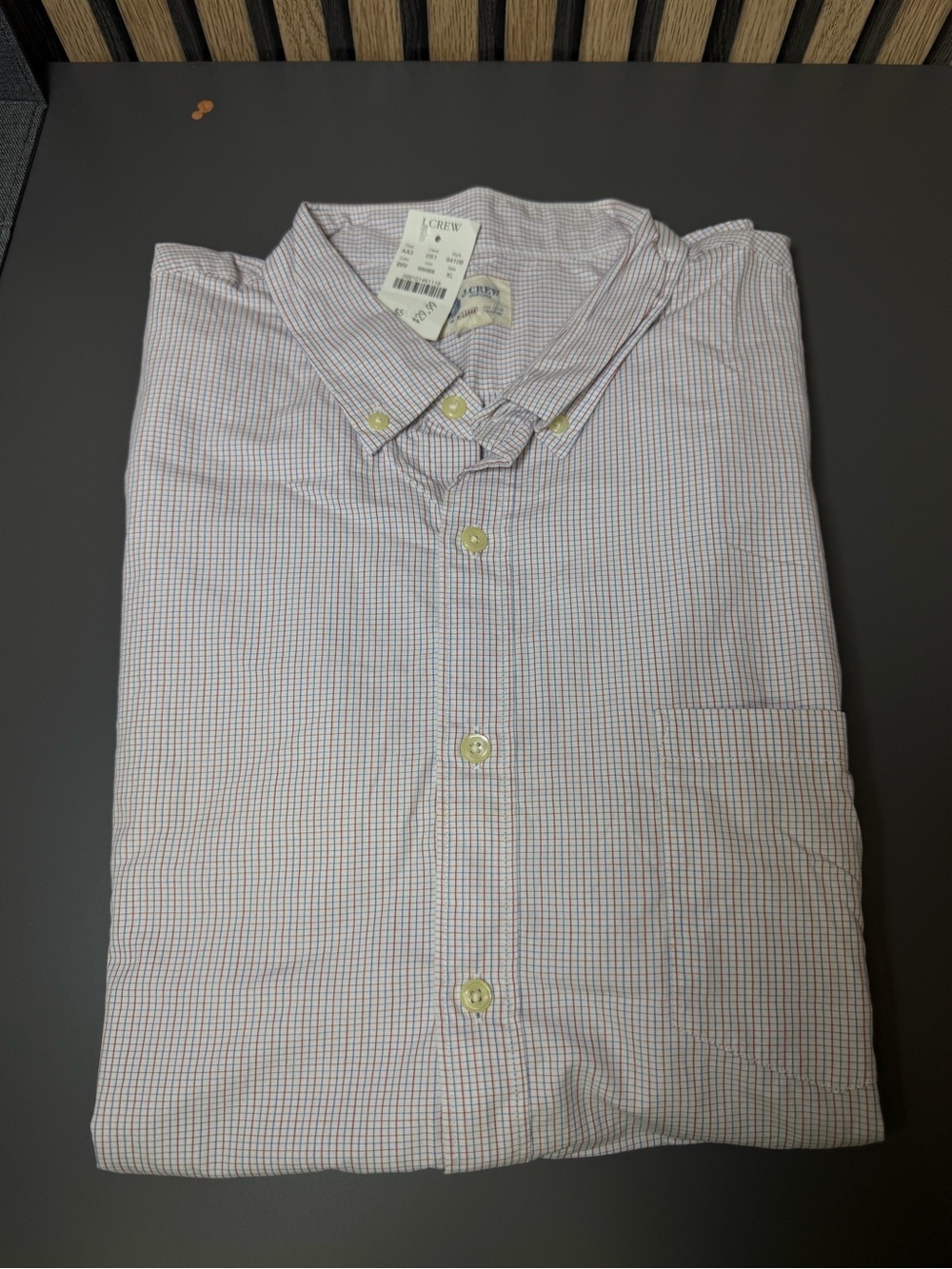 J. Crew Men’s Blue&Red Gingham Button-Down Shirt Short Sleeve